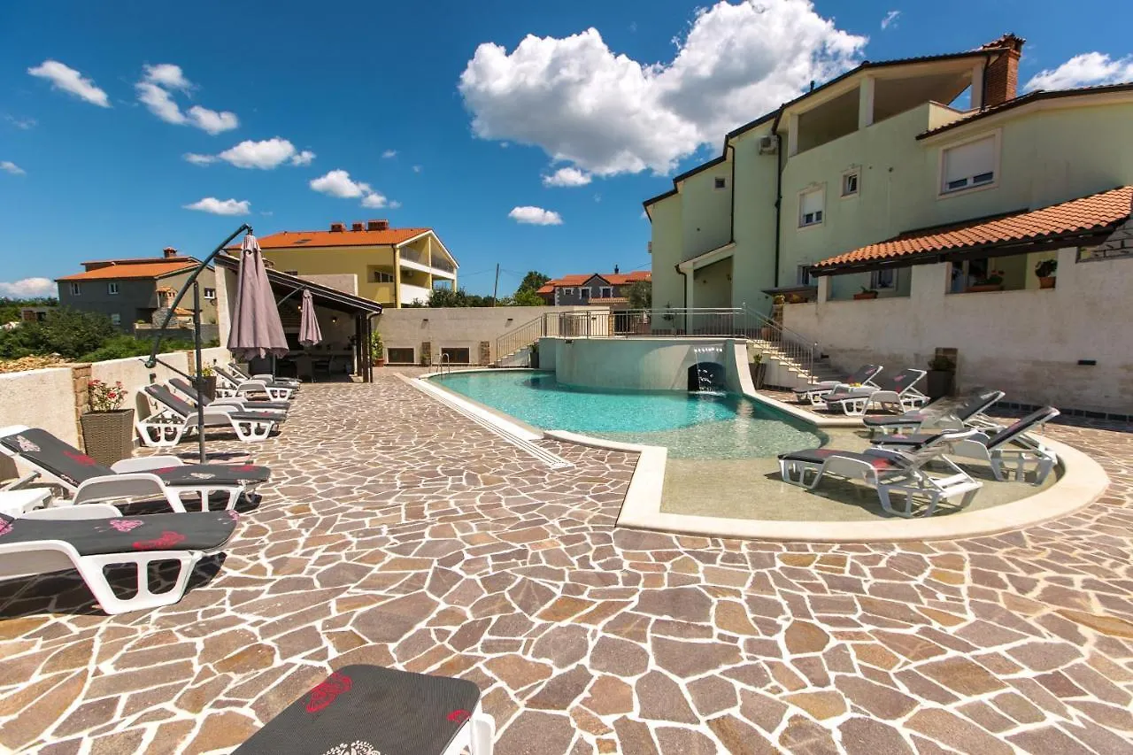 Amela Apartment Pula